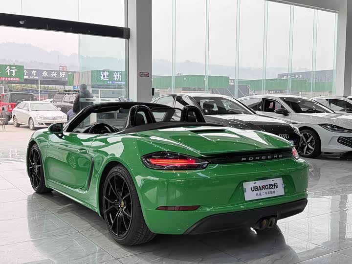 Фото 6 - Porsche 718