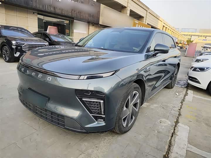 Фото 1 - Exeed Sterra ET