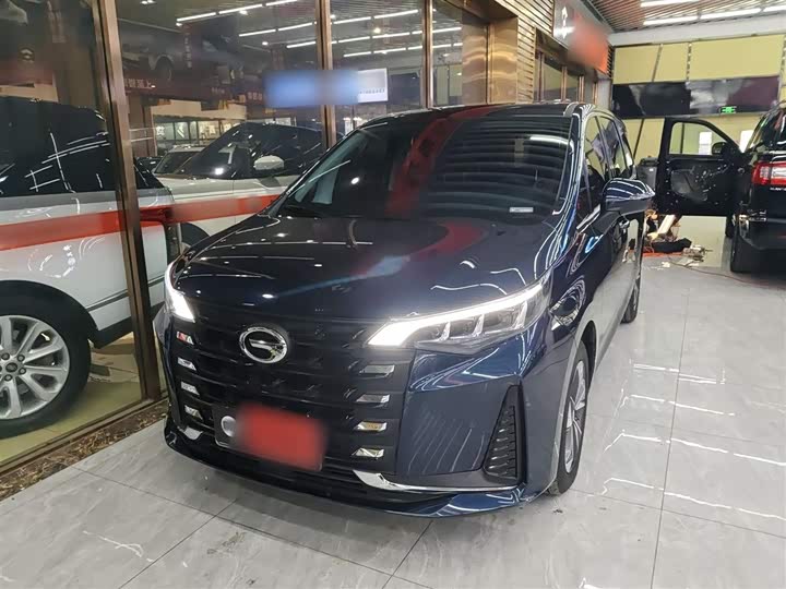 Фото 2 - GAC Trumpchi M6