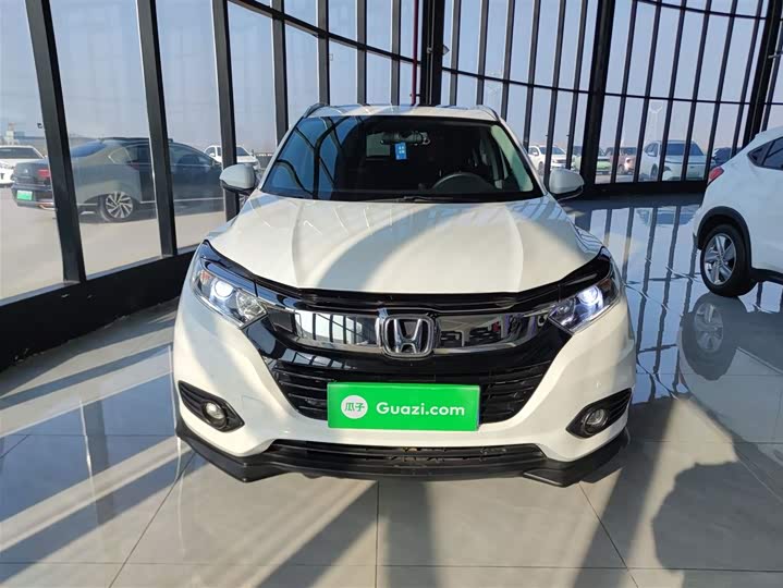 Фото 3 - Honda Vezel