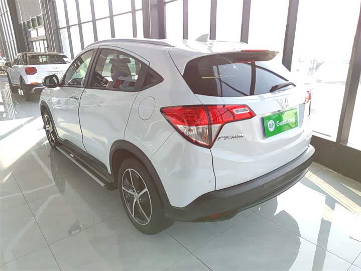 Фото 5 - Honda Vezel