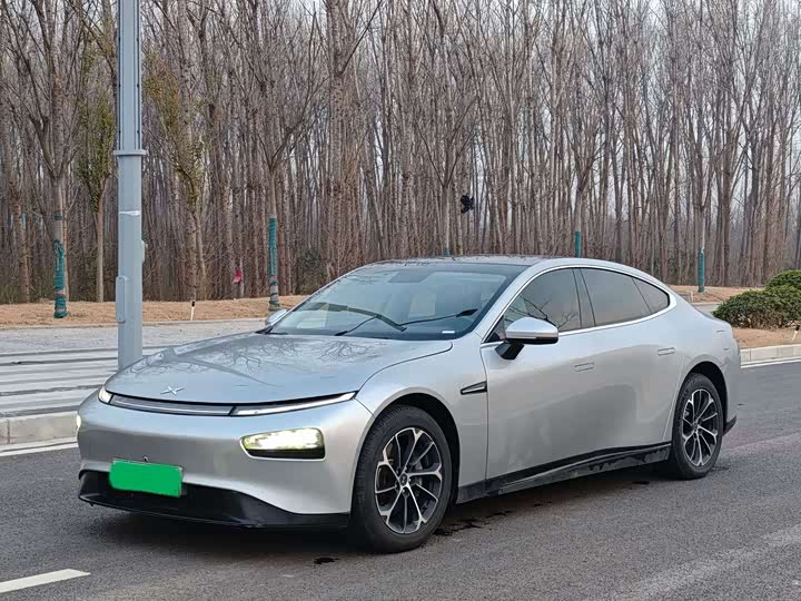 Фото 1 - XPeng P7