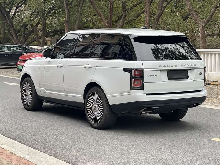 Фото 4 - Land Rover Range Rover