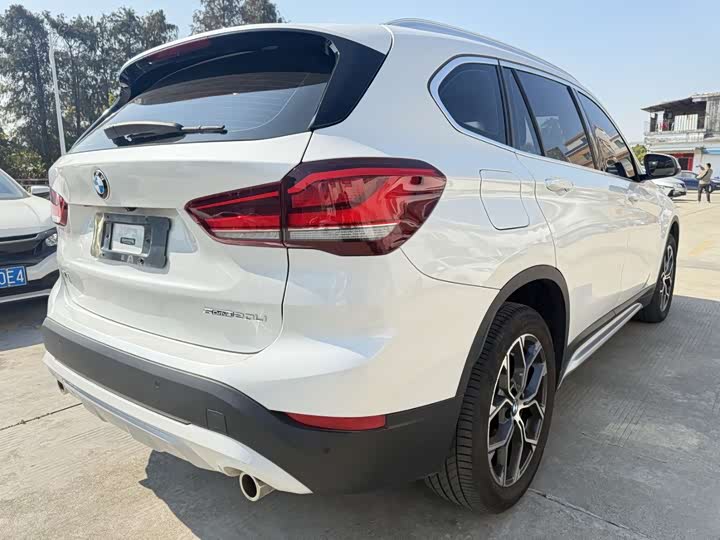 Фото 5 - BMW X1