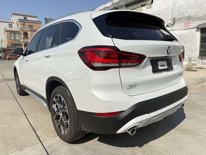 Фото 7 - BMW X1