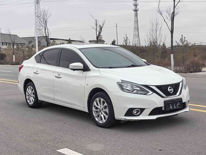 Фото 2 - Nissan Sylphy