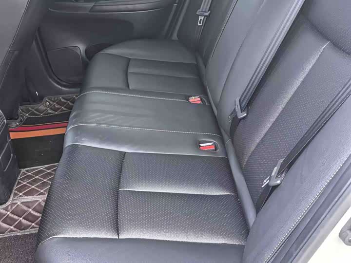 Фото 5 - Nissan Sylphy