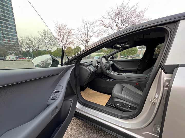 Фото 7 - XPeng F57