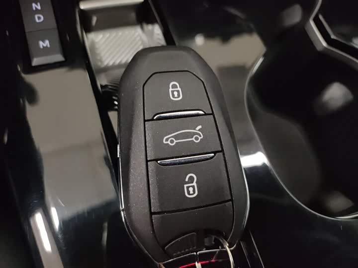 Фото 9 - Citroen C5 X