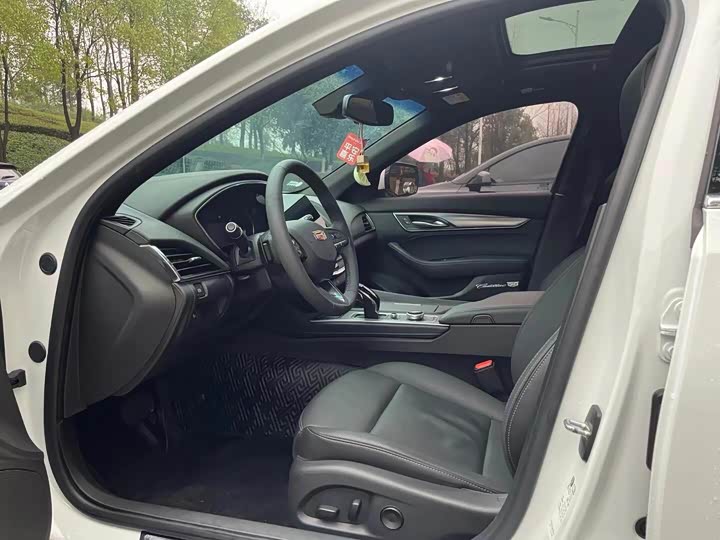 Фото 5 - Cadillac CT5