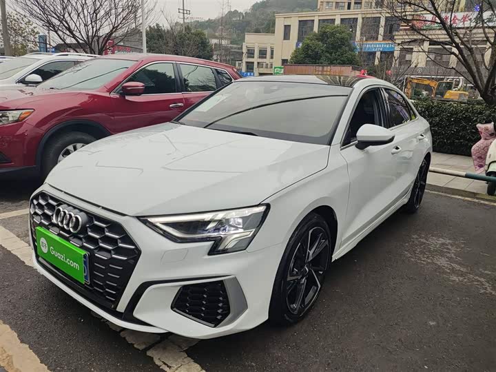 Фото 2 - Audi A3