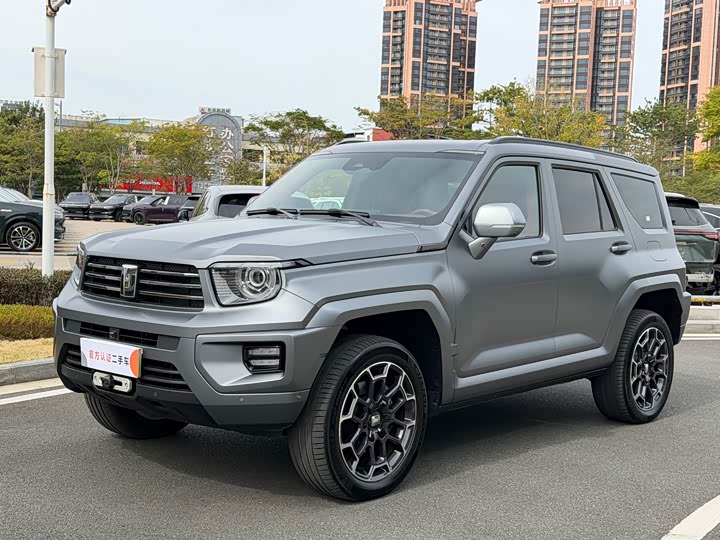 Фото 1 - Tank 700 Hybrid