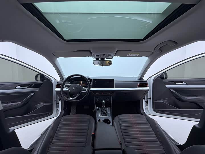 Фото 5 - Volkswagen Lavida