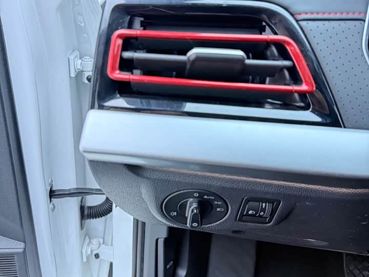 Фото 6 - Volkswagen Lavida