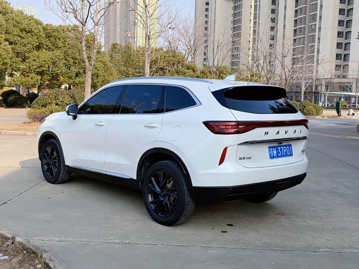 Фото 6 - Haval H6