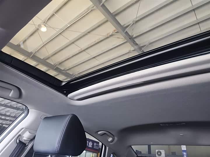 Фото 6 - Honda Accord