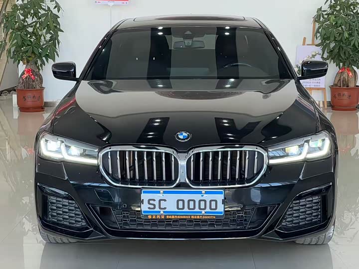 Фото 2 - BMW 5 Series