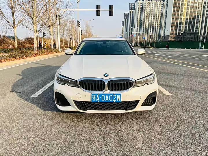 Фото 2 - BMW 3 Series