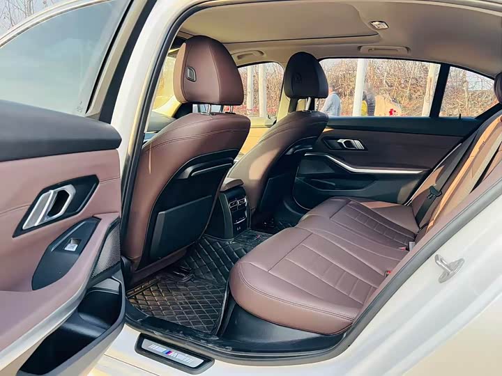 Фото 6 - BMW 3 Series