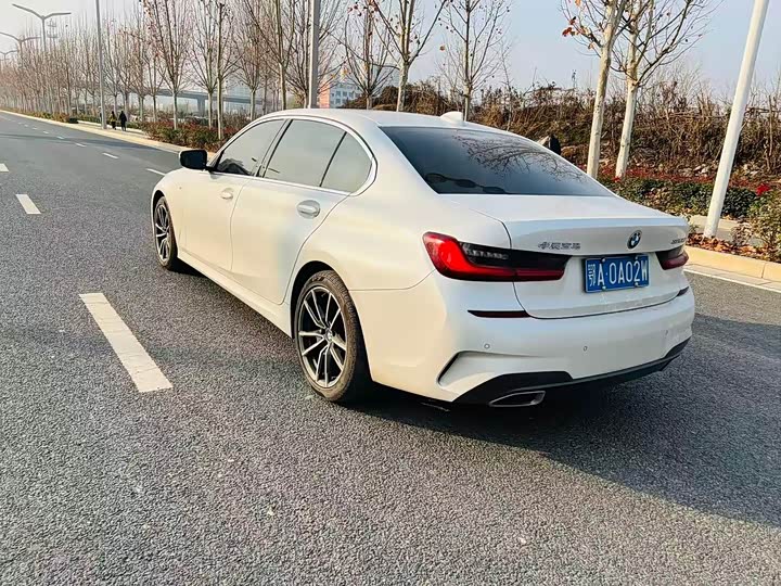 Фото 8 - BMW 3 Series