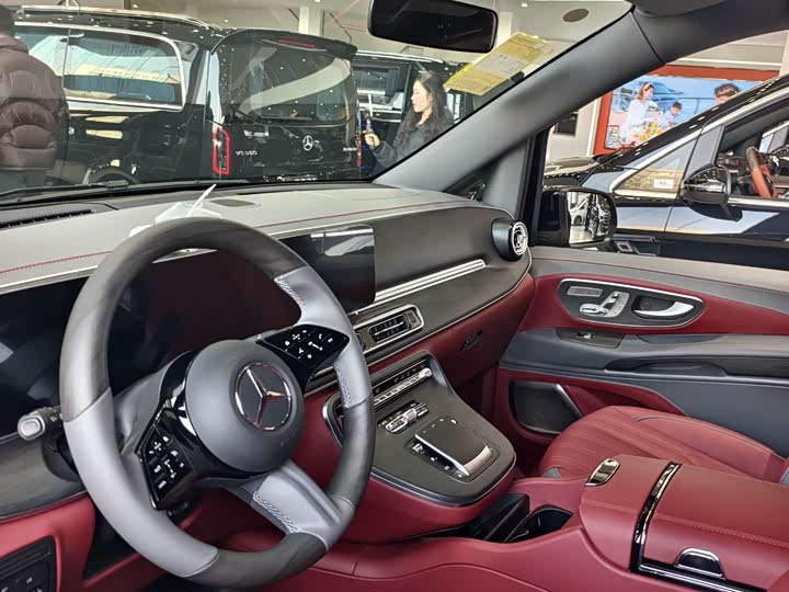 Фото 4 - Mercedes-Benz Vito