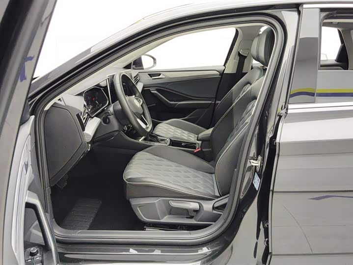 Фото 9 - Volkswagen Sagitar L