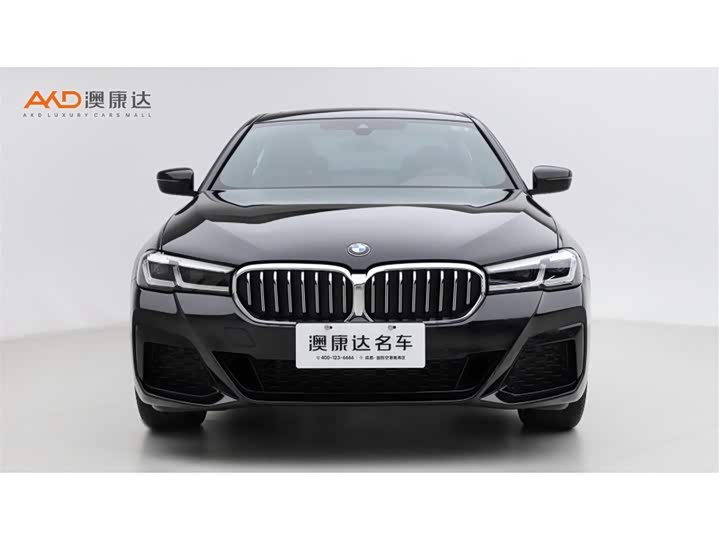 Фото 2 - BMW 5 Series
