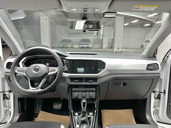 Фото 8 - Volkswagen Tacqua