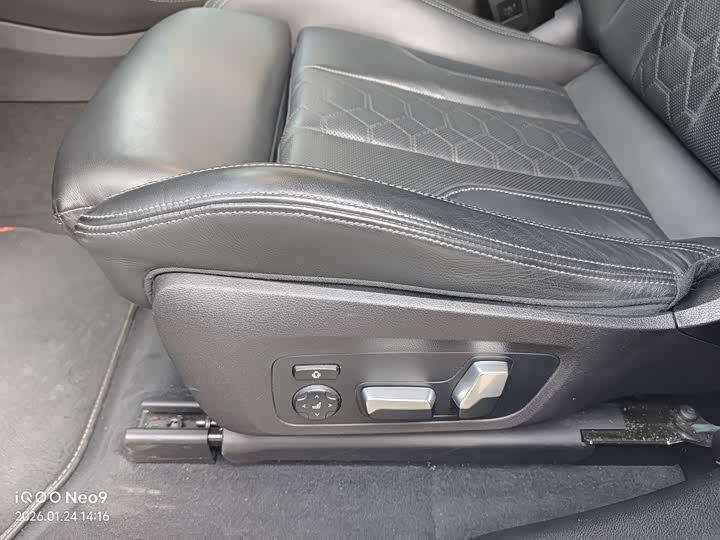 Фото 9 - BMW X3 M