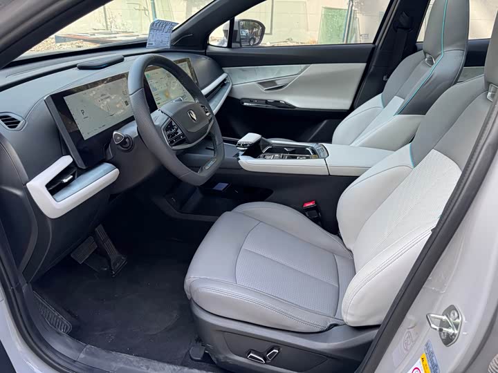 Фото 7 - Changan UNI-T