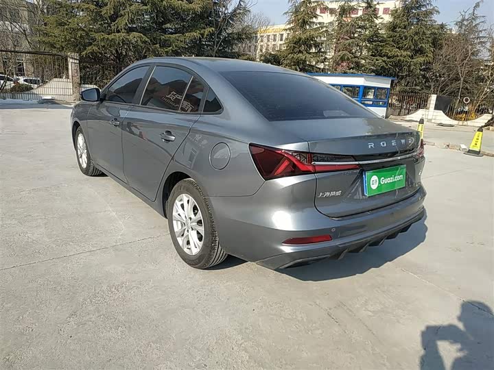 Фото 5 - Roewe i5