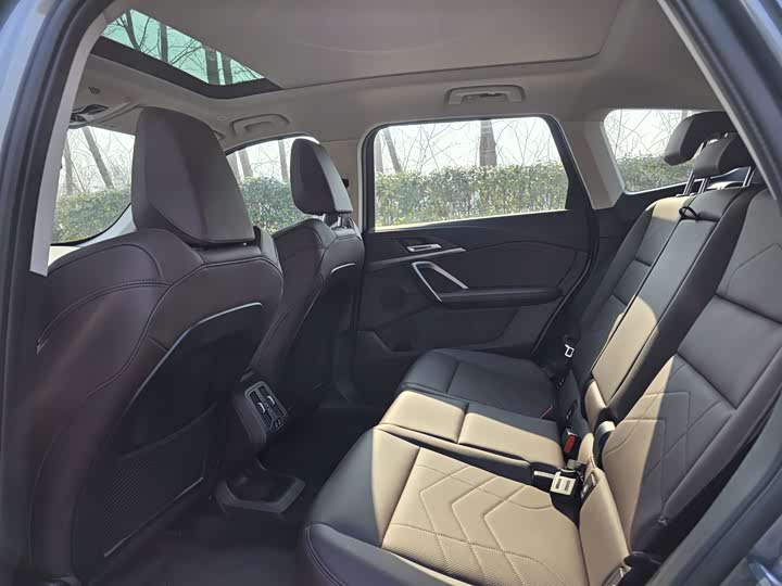 Фото 5 - BMW iX1