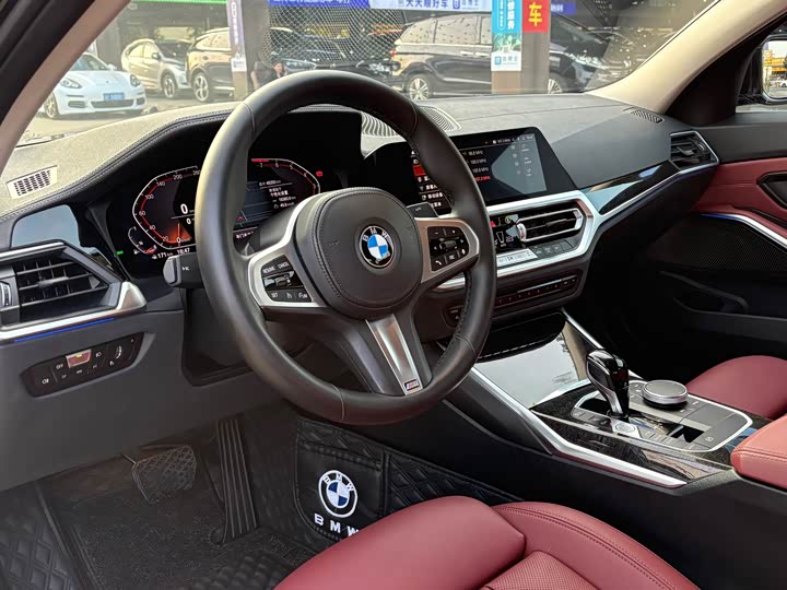 Фото 4 - BMW 3 Series