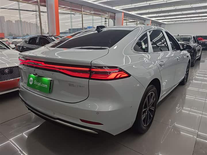 Фото 7 - Geely Galaxy A7