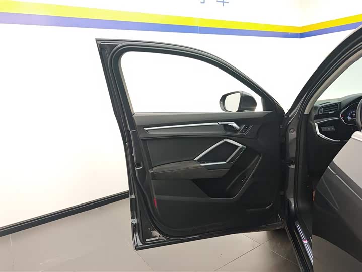 Фото 7 - Audi Q3 Sportback