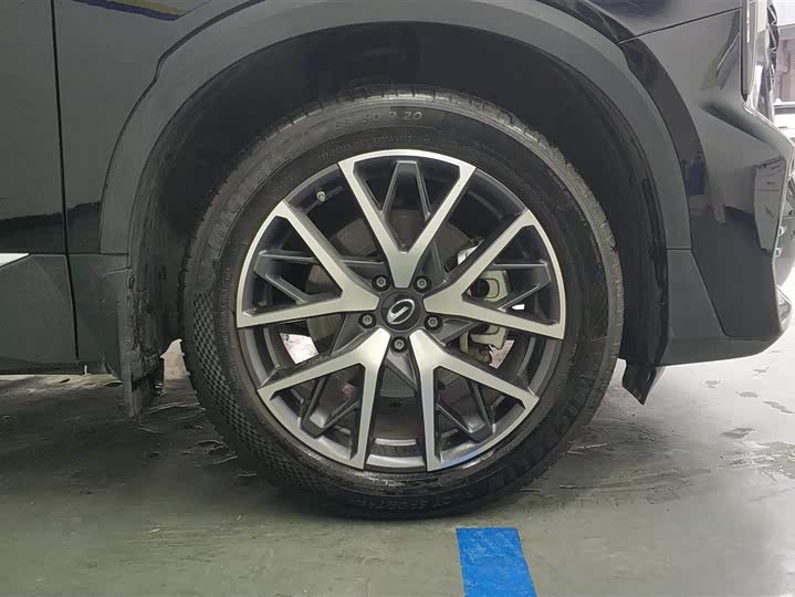 Фото 6 - GAC Trumpchi GS8