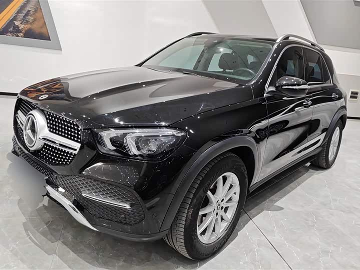 Фото 1 - Mercedes-Benz GLE-Class