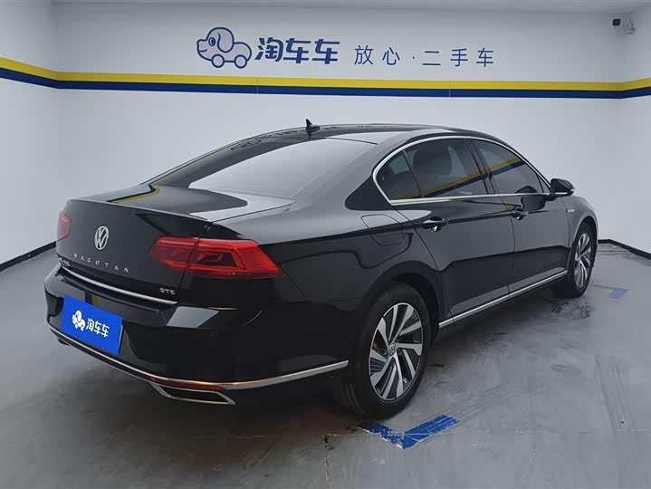 Фото 3 - Volkswagen Magotan GTE Hybrid