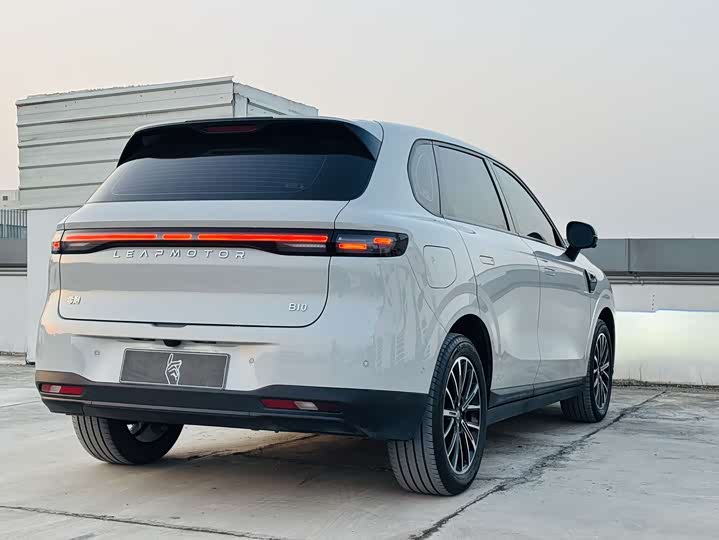 Фото 7 - Leapmotor B10