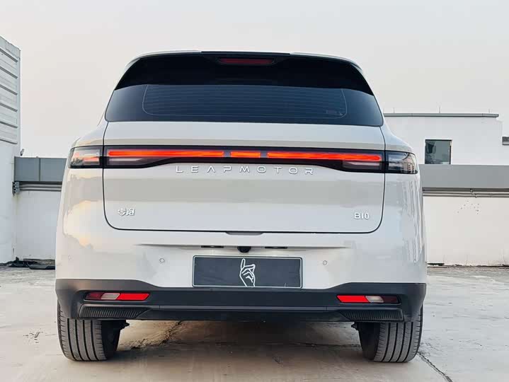 Фото 8 - Leapmotor B10