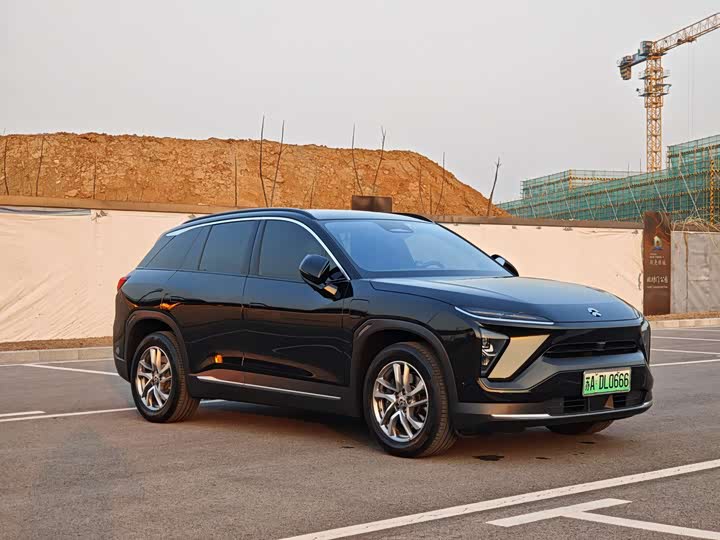 Фото 3 - Nio ES6