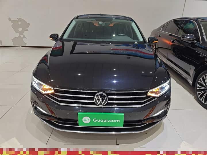 Фото 3 - Volkswagen Magotan