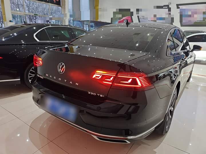 Фото 6 - Volkswagen Magotan