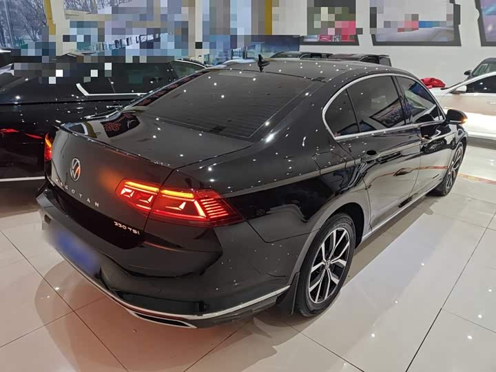 Фото 7 - Volkswagen Magotan