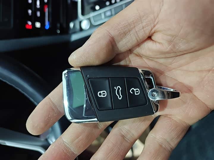 Фото 9 - Volkswagen Magotan