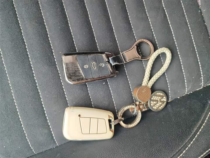 Фото 9 - Volkswagen Magotan