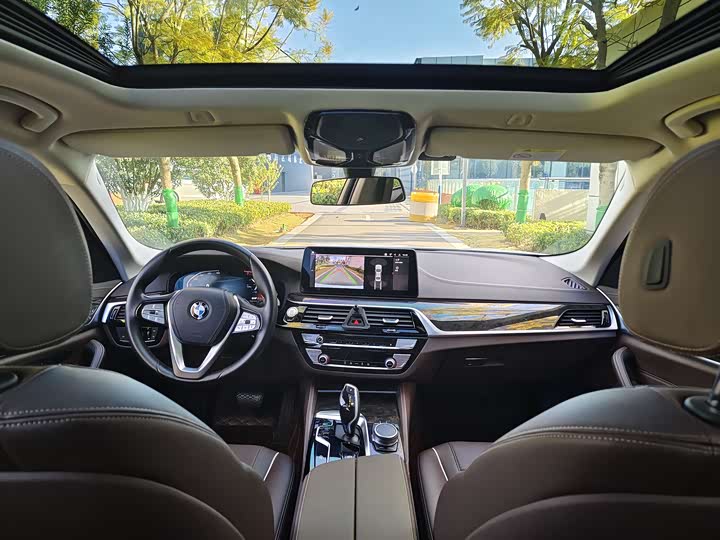 Фото 4 - BMW 5 Series