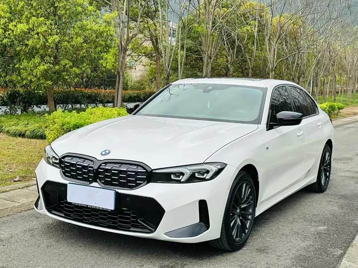 Фото 1 - BMW 3 Series