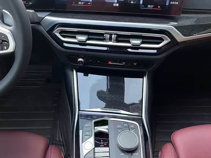 Фото 9 - BMW 3 Series