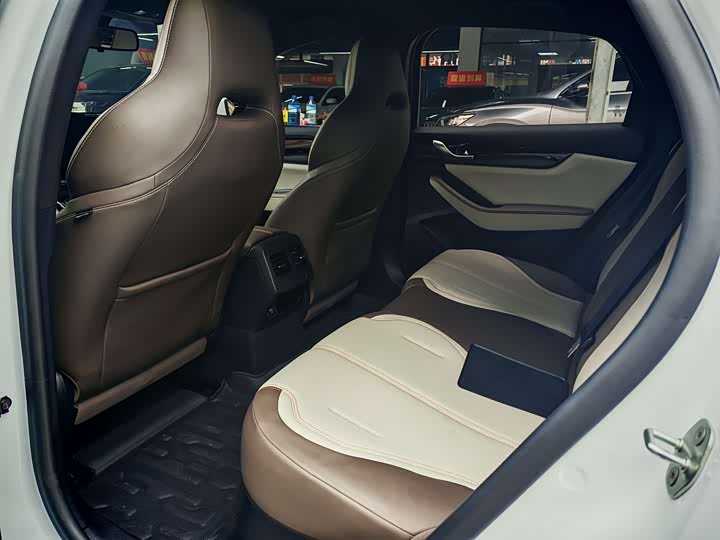 Фото 6 - BYD Qin Plus